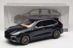 Porsche Cayenne Turbo S 958 Blue Metallic Minichamps 1:18 110064001 Metall - pilt 8/8