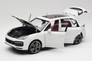 Porsche Cayenne 9YA Turbo Valge Metallic Minichamps 1:18 155042560 Metall - pilt 2/8