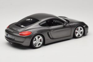Porsche Cayman 981 S Hall Minichamps 1:18 WAP0210070D Metall - pilt 3/8
