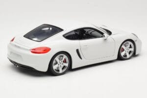 Porsche Cayman 981 Valge Minichamps 1:18 113062221 Metall - pilt 2/8