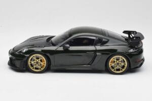 Porsche Cayman GT4 RS 982 Weissach Package Brewster Green Norev 1:18 187250 Metall - pilt 4/8