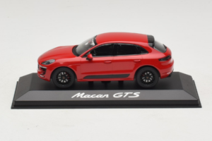 Porsche Macan 95B GTS Punane Minichamps 1:43 WAP0206030G Metall