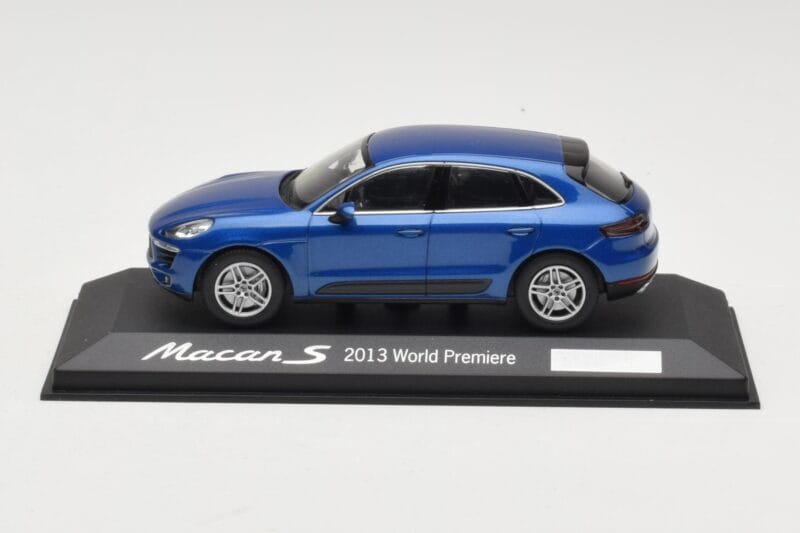 Porsche Macan 95B S Sinine World Premiere Minichamps 1:43 WAP0201550E Metall