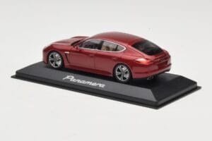 Porsche Panamera 970 Red Metallic Minichamps 1:43 WAP0200119 Metall - pilt 3/4
