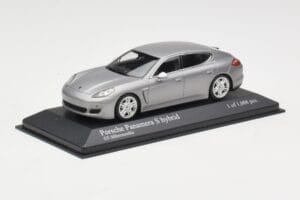 Porsche Panamera 970 S Hybrid Hõbedane Minichamps 1:43 400068250 Metall - pilt 2/4