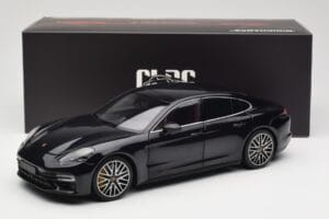 Porsche Panamera 971 Turbo S Sinine Metallic Minichamps 1:18 113061075 Metall - pilt 8/8