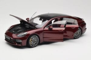 Porsche Panamera 971 Turbo S Punane Metallic Minichamps 1:18 113061077 Metall - pilt 2/8