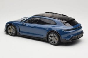 Porsche Taycan J1 Turbo S Cross Turismo Sinine Minichamps 1:18 155069301 Metall - pilt 5/6