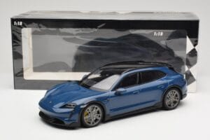 Porsche Taycan J1 Turbo S Cross Turismo Sinine Minichamps 1:18 155069301 Metall - pilt 6/6
