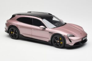 Porsche Taycan Turbo S Cross Turismo Metallik Roosa GT Spirit 1:18 GT440 Vaik - pilt 4/6