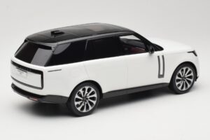 Land Rover Range Rover L460 P530 Autobiography Fuji White GT Spirit 1:18 GT533 Vaik - pilt 2/6