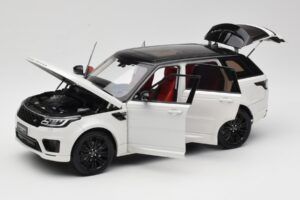 Range Rover Sport L494 Valge Wheelart 1:18 WA180302 Metall - pilt 2/8
