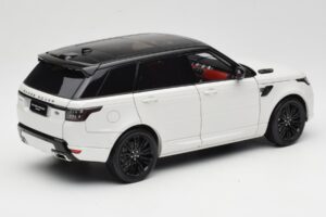 Range Rover Sport L494 Valge Wheelart 1:18 WA180302 Metall - pilt 3/8