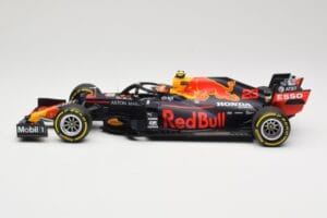 Red Bull Racing RB16 #23 A. Albon 4th Place Styrian GP 2020 Minichamps 1:18 110200223 Metall - pilt 3/6