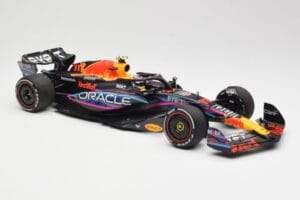 Red Bull Racing RB19 #11 S. Perez 2nd Place Miami GP 2023 Minichamps 1:18 110230511 Metall - pilt 4/6