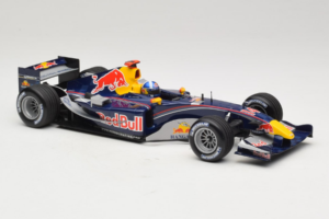 Red Bull RB1 Cosworth #14 D. Coulthard Red Bull Racing Showcar 2005 Minichamps 1:18 100050014 Metall - pilt 4/6