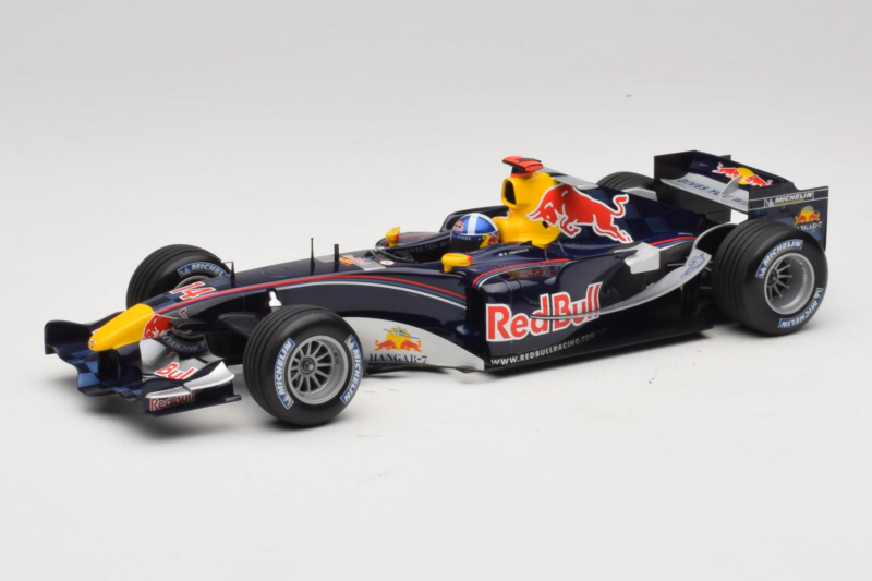 Red Bull RB1 Cosworth #14 D. Coulthard Red Bull Racing Showcar 2005 Minichamps 1:18 100050084 Metall