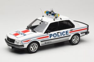Renault 18 Turbo Police Nationale Valge Otto 1:18 OT1156 Vaik