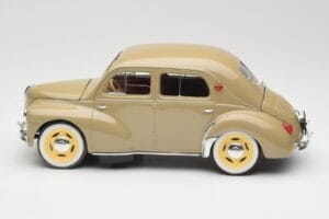 Renault 4CV Berline Gris Ardoise Solido 1:18 8059 Metall - pilt 4/8