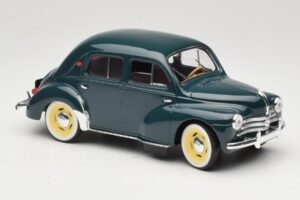 Renault 4CV Roheline Solido 1:18 8047 Metall - pilt 4/6