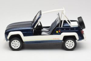 Renault 4L JP4 Sinine Otto 1:18 OT212 Vaik - pilt 3/6