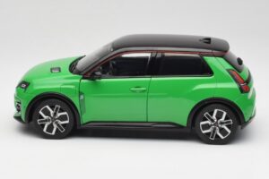 Renault 5 E-Tech Electric Pop Roheline & Must Norev 1:18 185502 Metall - pilt 4/8