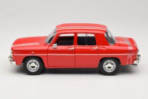 Renault 8 Gordini Punane Solido 1:18 9018-M1 Metall - pilt 4/8