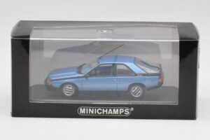 Renault Fuego Sinine Metallik Minichamps 1:43 400113520 Metall - pilt 4/4