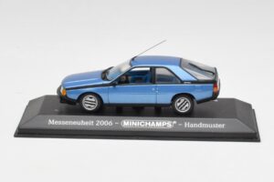 Renault Fuego Sinine Metallik Minichamps 1:43 400113520 Metall