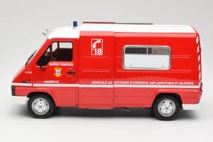 Renault Master T30 VSAB Tuletõrje Punane Otto 1:18 OT1107 Vaik - pilt 3/6
