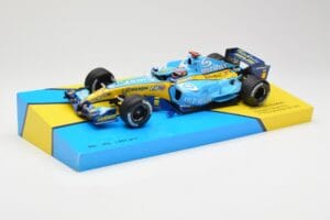Renault R25 #5 F. Alonso 2nd Place British GP 2005 Minichamps 1:18 147051105 Metall - pilt 2/6
