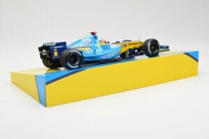 Renault R25 #5 F. Alonso 2nd Place British GP 2005 Minichamps 1:18 147051105 Metall - pilt 3/6
