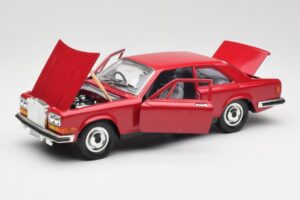 Rolls-Royce Camargue Punane Bburago 1:22 3001 Metall - pilt 2/8
