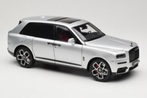 Rolls-Royce Cullinan Hõbedane Shadow Wheels Velgedega OEM 1:18 028-16A Metall - pilt 6/8