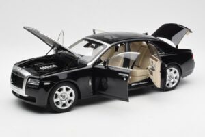 Rolls-Royce Ghost Must & Hõbedane Kyosho 1:18 008802BKS2 Metall - pilt 2/8