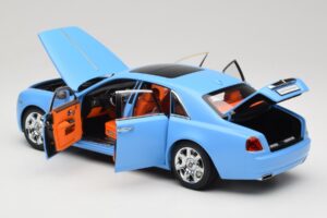 Rolls-Royce Ghost Series I Helesinine Kyosho 1:18 08802LB Metall - pilt 5/8