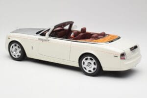 Rolls-Royce Phantom Drophead Coupe English Valge Kyosho 1:18 08871EW2 Metall - pilt 9/10