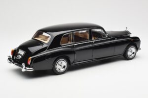 Rolls-Royce Phantom VI EWB Must Kyosho 1:18 08905BK Metall - pilt 3/8