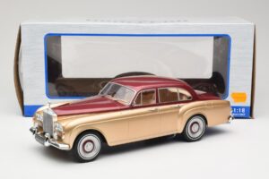 Rolls-Royce Silver Cloud III Flying Spur H.J. Mulliner Punane & Kuldne MCG 1:18 MCG18132 Metall - pilt 6/6
