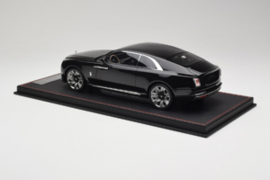 Rolls-Royce Spectre Must Df Model 1:18 REMC017 Vaik - pilt 5/6