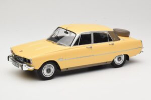 Rover 3500 V8 P6 Kreemjas MCG 1:18 MCG18046 Metall
