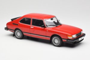 Saab 900 GL Punane MCG 1:18 MCG18340 Metall - pilt 2/6