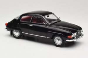 Saab 96 V4 Must MCG 1:18 MCG18063 Metall - pilt 4/6