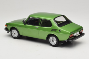 Saab 99 Metallic Roheline MCG 1:18 MCG18440 Metall - pilt 5/6