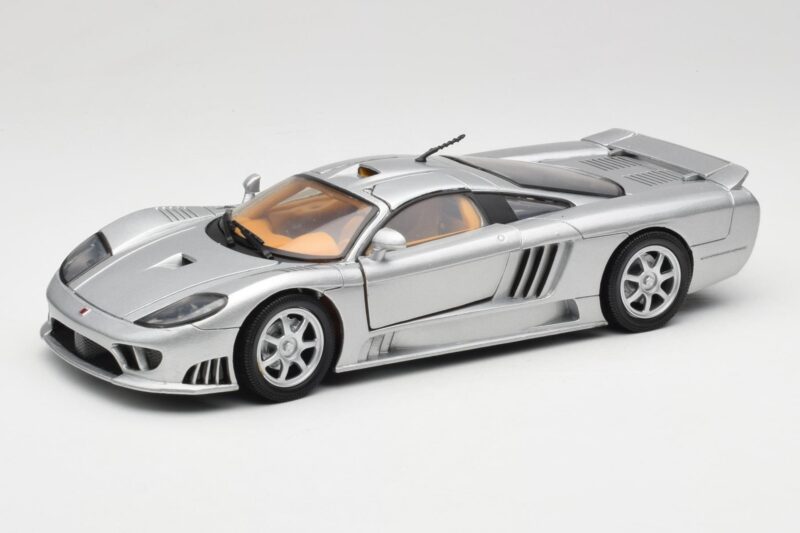 Saleen S7 Hõbedane Motormax 1:18 73117 Metall
