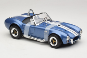 Shelby Cobra 427 S/C Sinine Valge Triip Road Signature 1:18 92058-P2 Metall - pilt 4/6