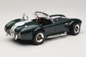 Shelby Cobra 427 S/C Tumerohelinen Valged Triibud Road Signature 1:18 92058-P1 Metall - pilt 3/8