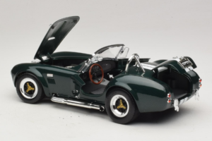 Shelby Cobra 427 S/C Tumerohelinen Valged Triibud Road Signature 1:18 92058-P1 Metall - pilt 5/8