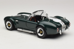 Shelby Cobra 427 S/C Tumerohelinen Valged Triibud Road Signature 1:18 92058-P1 Metall - pilt 7/8