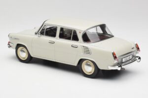 Skoda 1000 MB Hall & Valge MCG 1:18 MCG18275 Metall - pilt 5/6